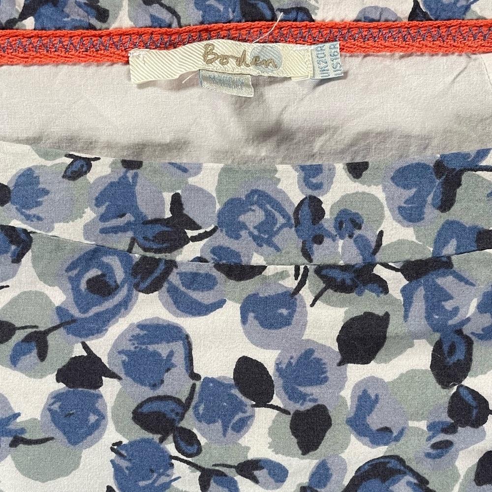 Boden Blue Floral Print Skirt with Coral Trim